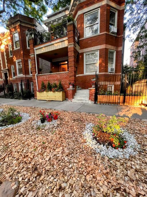Modern Vintage 2Br Walkable To Dining & Lakefront Appartement Chicago Buitenkant foto