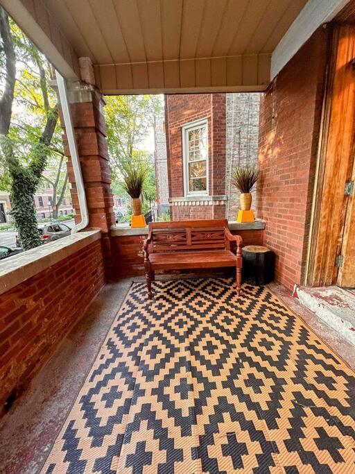 Modern Vintage 2Br Walkable To Dining & Lakefront Appartement Chicago Buitenkant foto